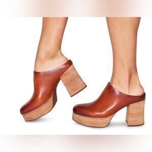 Kork-Ease Veronica Brown Chunky Leather Platform Clog Mules 9